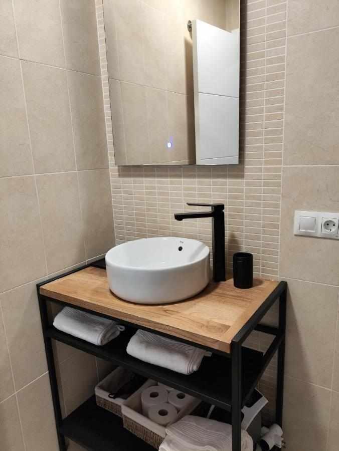 Apartamento Dos Aceras マラガ エクステリア 写真